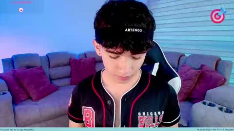 Snapshot of nico_cruz chatting on January 12, 2026, 10:04 pm nico online show from January 12, 2026, 10:04 pm