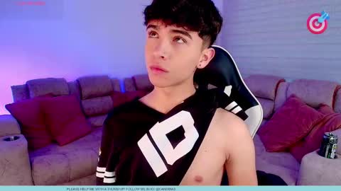 Snapshot of nico_cruz chatting on January 14, 2026, 10:47 pm nico online show from January 14, 2026, 10:47 pm