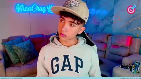 Snapshot of nico_cruz chatting on February 23, 2026, 10:29 pm nico online show from February 23, 2026, 10:29 pm