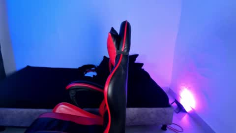 NICO online show from November 13, 2025, 2:10 am