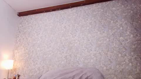 Nicol online show from November 10, 2025, 3:05 am