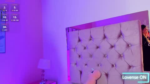 Snapshot of nicol_gw chatting on December 5, 2024, 11:18 pm Nicol online show from December 5, 2024, 11:18 pm