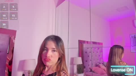 Snapshot of nicol_gw chatting on December 10, 2024, 11:19 pm Nicol online show from December 10, 2024, 11:19 pm