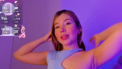 Nicol Gw online show from November 3, 2025, 12:06 pm