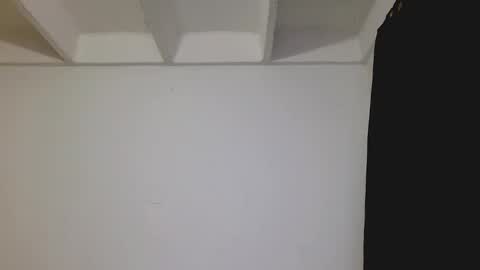 Snapshot of nicol_xx1 chatting on February 9, 2026, 10:52 am Nicol online show from February 9, 2026, 10:52 am