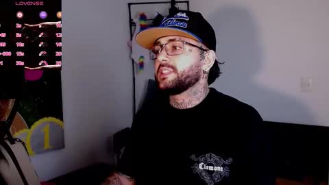 Snapshot of nicolas_torres99 chatting on January 19, 2026, 3:21 am nicolas online show from January 19, 2026, 3:21 am