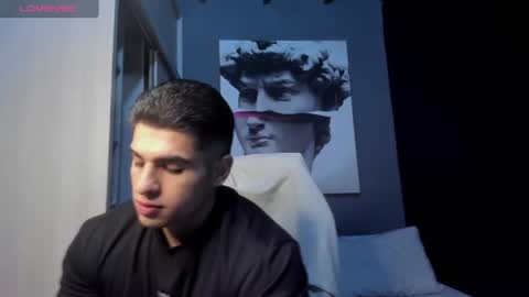 Snapshot of nicolasmuscle chatting on July 5, 2026, 4:19 am Andres online show from July 5, 2026, 4:19 am