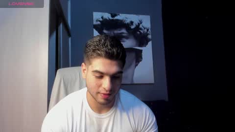 Snapshot of nicolasmuscle chatting on July 16, 2026, 4:35 pm Andres online show from July 16, 2026, 4:35 pm