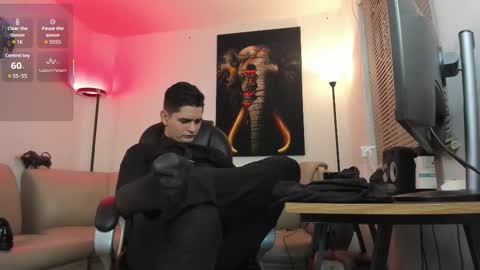 Snapshot of nicolass_fellener chatting on February 11, 2026, 4:39 am Nicolas Fellener online show from February 11, 2026, 4:39 am