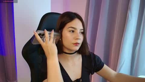 Hi Im Ana  FOLLOW ME ON IG    Analee  online show from June 1, 2026, 2:13 am