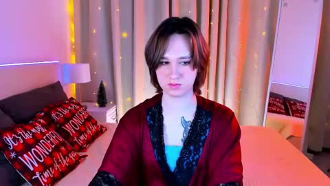 Snapshot of nicole_cidman chatting on December 17, 2024, 9:05 pm Nicole online show from December 17, 2024, 9:05 pm