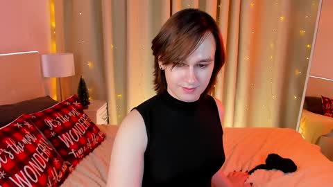 Snapshot of nicole_cidman chatting on December 28, 2024, 1:17 pm Nicole online show from December 28, 2024, 1:17 pm