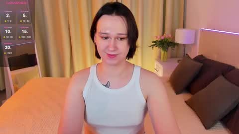 Snapshot of nicole_cidman chatting on February 19, 2025, 7:48 pm Nicole online show from February 19, 2025, 7:48 pm