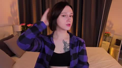 Snapshot of nicole_cidman chatting on March 4, 2025, 11:29 am Nicole online show from March 4, 2025, 11:29 am