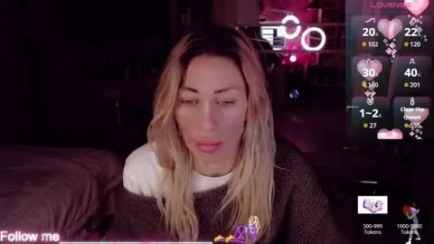 Snapshot of nicole_g0ld_ chatting on January 15, 2026, 1:10 am Nicole online show from January 15, 2026, 1:10 am