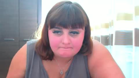 Nicole online show from October 27, 2025, 5:28 pm