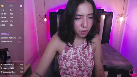 Snapshot of nicole_samantha chatting on January 16, 2025, 5:23 pm Samantha online show from January 16, 2025, 5:23 pm