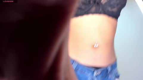 Snapshot of nicole_samantha chatting on February 5, 2025, 11:44 am Samantha online show from February 5, 2025, 11:44 am