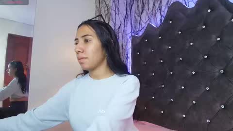 Snapshot of nicole_samantha chatting on September 14, 2025, 11:42 am Samantha online show from September 14, 2025, 11:42 am