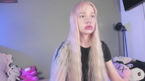 Mary online show from March 18, 2026, 3:20 am