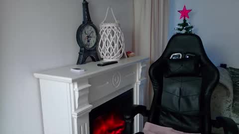 Snapshot of nicoleirisxxx chatting on January 15, 2026, 6:51 am nicoleirisxxx online show from January 15, 2026, 6:51 am