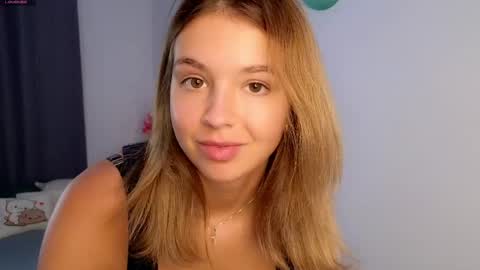 Nicole online show from May 8, 2026, 7:41 pm
