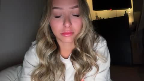 nicolelovesyou444 online show from July 2, 2026, 12:11 pm