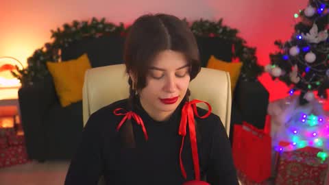 Snapshot of nicolemoonn chatting on December 5, 2024, 2:44 pm online November 28 from 16 to 20 November 29 from 12 to 20 December 3 and 5 from 12 to 20 December 7 and 8 from 04 to 08 GMT online show from December 5, 2024, 2:44 pm
