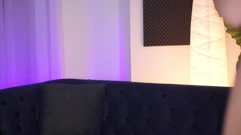 Snapshot of nicolesarahx chatting on February 13, 2025, 7:52 pm Sarah online show from February 13, 2025, 7:52 pm