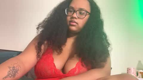 nicolette356 online show from December 16, 2025, 1:49 pm