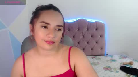 Snapshot of nicoll_crazzy chatting on January 19, 2026, 3:38 pm nicoll online show from January 19, 2026, 3:38 pm