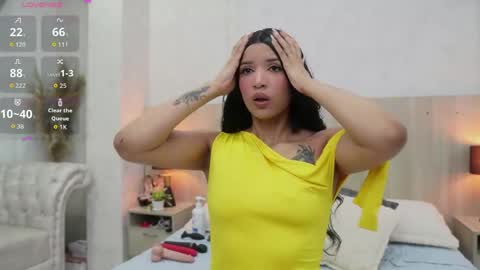 Snapshot of nicolle_alvarez chatting on May 8, 2026, 11:26 am Nicolle Alvarez online show from May 8, 2026, 11:26 am