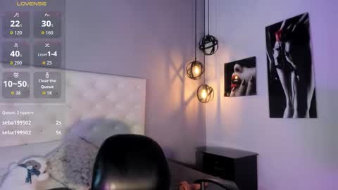 Snapshot of nicollee_heart chatting on January 5, 2026, 5:27 pm Nicolle online show from January 5, 2026, 5:27 pm