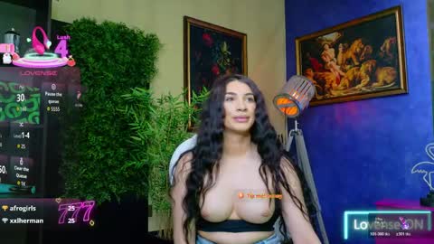 Nicolle online show from April 2, 2026, 11:19 am