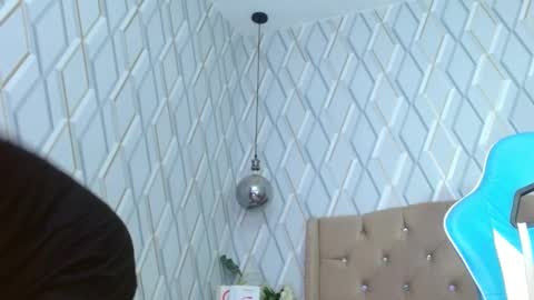 Snapshot of nicolletaylorq chatting on February 19, 2025, 10:23 am Nicolle Miley online show from February 19, 2025, 10:23 am