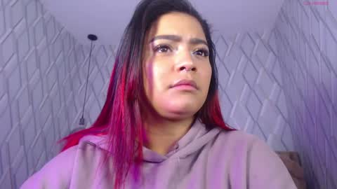 Snapshot of nicolletaylorq chatting on March 11, 2025, 5:49 am Nicolle Miley online show from March 11, 2025, 5:49 am