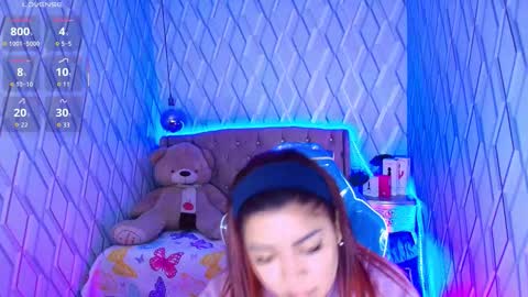 Snapshot of nicolletaylorq chatting on November 1, 2025, 3:30 am Nicolle Miley online show from November 1, 2025, 3:30 am