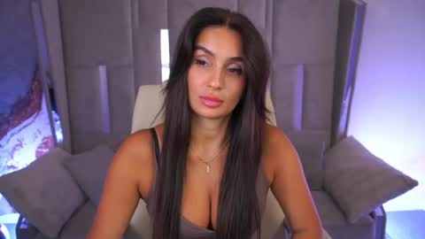 Nicole online show from July 14, 2026, 10:43 am