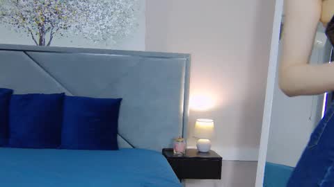 Snapshot of nicolros chatting on December 5, 2025, 10:02 am NicolRos online show from December 5, 2025, 10:02 am