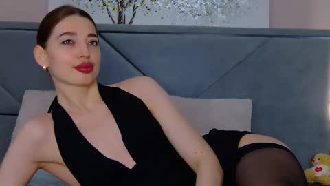 NicolRos online show from March 5, 2026, 10:11 am