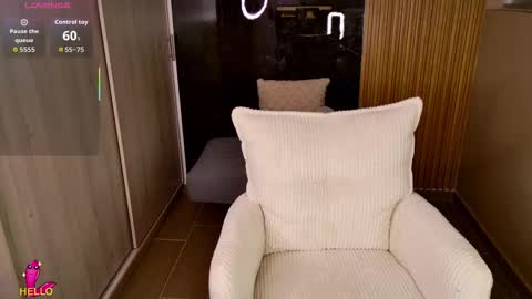 NicolRoss online show from March 21, 2026, 12:59 am