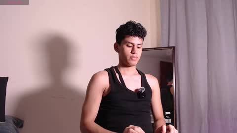 Snapshot of nicoymark1 chatting on December 2, 2025, 5:02 am Nico y Mark online show from December 2, 2025, 5:02 am