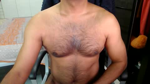 night_rider09711 online show from February 3, 2025, 7:18 am