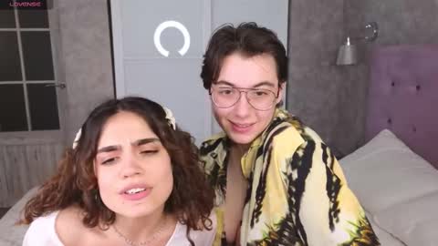 Snapshot of nightfloat chatting on February 22, 2025, 2:28 am Daisy nd Tyler 3 online show from February 22, 2025, 2:28 am