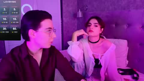 Snapshot of nightfloat chatting on March 2, 2025, 11:42 pm Daisy nd Tyler 3 online show from March 2, 2025, 11:42 pm