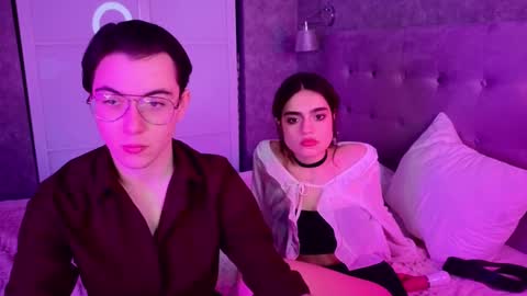 Snapshot of nightfloat chatting on March 3, 2025, 2:47 am Daisy nd Tyler 3 online show from March 3, 2025, 2:47 am