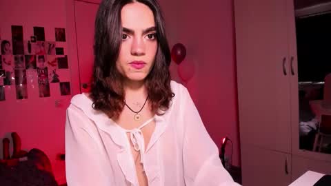 Daisy online show from November 18, 2025, 10:52 am