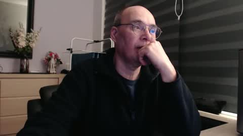Snapshot of nightkeeper63 chatting on January 6, 2026, 12:36 am nightkeeper63 online show from January 6, 2026, 12:36 am