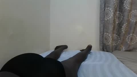 bubbly online show from November 19, 2025, 1:05 am