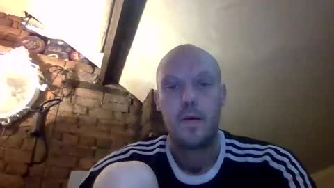 nighttime online show from December 15, 2024, 5:10 pm